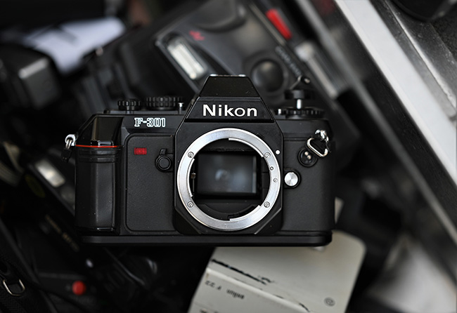 Nikon 301