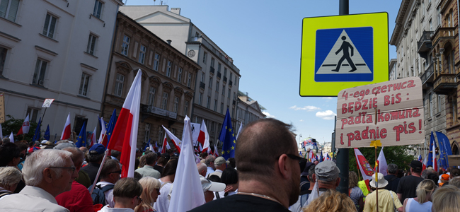 Nie zabraklo te cytatów prezesa. Detekcja systemu AF tej da rade z t twarz. 